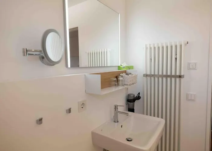 Mit Dem Aufzug In 03 Nahe Koeln